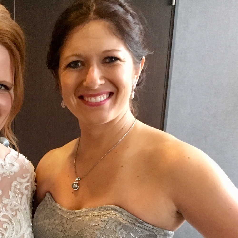 Meet your Posher, Laura